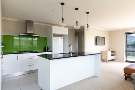 Photo of property in 213c Junction Road, Highlands Park, New Plymouth, 4371