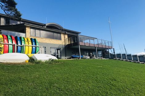 Photo of property in 23a Bournemouth Terrace, Murrays Bay, Auckland, 0630