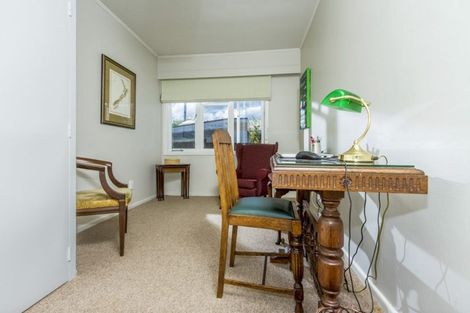 Photo of property in 120a Vauxhall Road, Narrow Neck, Auckland, 0624