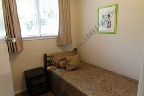 Photo of property in 98 Winters Road, Redwood, Christchurch, 8051