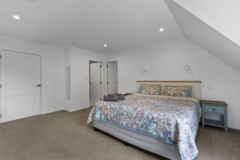 Photo of property in 40d Karina Road, Merrilands, New Plymouth, 4312