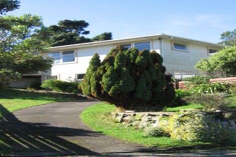 Photo of property in 6 Bronwyn Way, Paparangi, Wellington, 6037