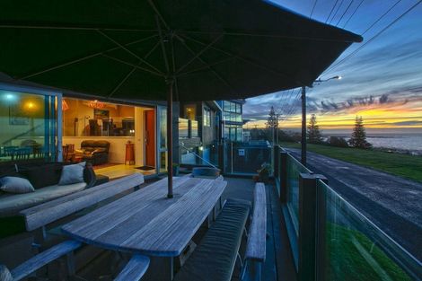 Photo of property in 15 Tiromoana Crescent, Bell Block, New Plymouth, 4312