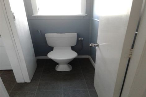 Photo of property in 12 Moray Place, Highbury, Palmerston North, 4412