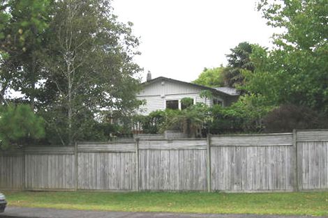 Photo of property in 6 Springfield Street, Forrest Hill, Auckland, 0620