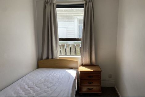 Photo of property in 35 Bay Street, Petone, Lower Hutt, 5012