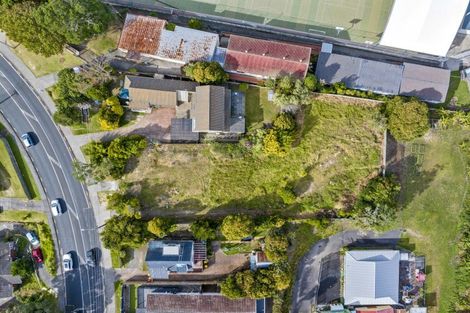 Photo of property in 302 Don Buck Road, Massey, Auckland, 0614