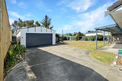 Photo of property in 151 Seabury Avenue, Foxton Beach, Foxton, 4815