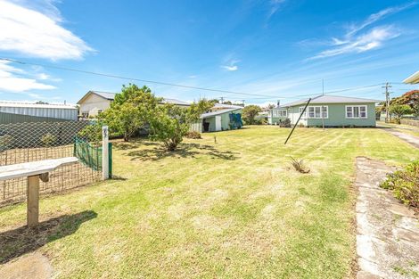 Photo of property in 15 Karaka Street, Castlecliff, Whanganui, 4501