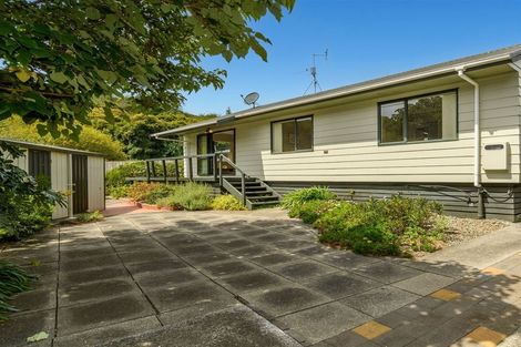 Photo of property in 90 Esmeralda Street, Welcome Bay, Tauranga, 3112