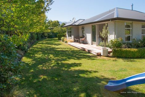 Photo of property in 1 Little Maude Drive, Lake Hawea, Wanaka, 9382