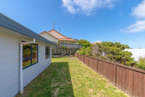 Photo of property in 19b Kentwood Drive, Woodridge, Wellington, 6037