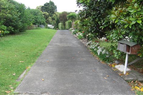 Photo of property in 49a Riverhills Avenue, Pakuranga Heights, Auckland, 2010