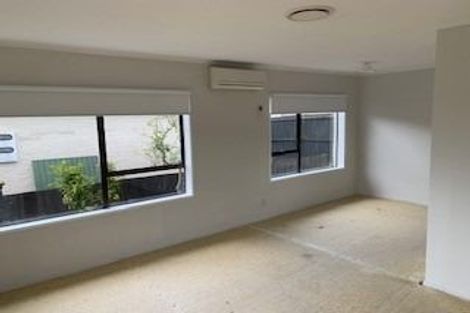 Photo of property in 3/11 Fenwick Avenue, Milford, Auckland, 0620