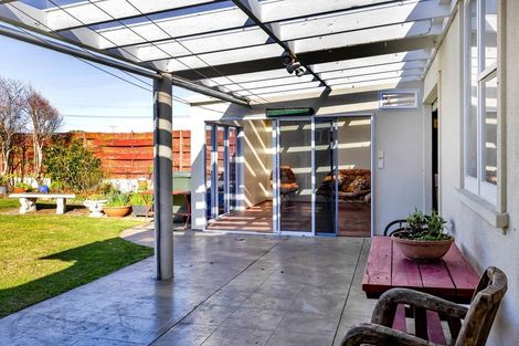 Photo of property in 74 South Road, Manaia, 4612