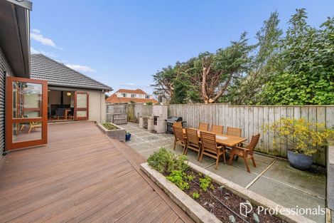Photo of property in 1 Thornycroft Avenue, Epuni, Lower Hutt, 5011