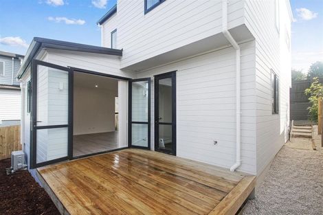 Photo of property in 21d Andrew Road, Howick, Auckland, 2010