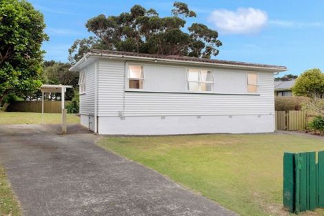 Photo of property in 3 Swansea Street, Cannons Creek, Porirua, 5024