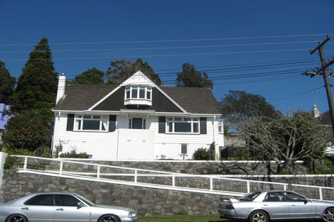 Photo of property in 217 Powderham Street, New Plymouth, 4310