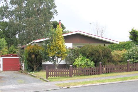 Photo of property in 14 Splitt Avenue, Glenview, Hamilton, 3206