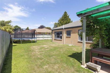 Photo of property in 10 Riegler Place, Belfast, Christchurch, 8051