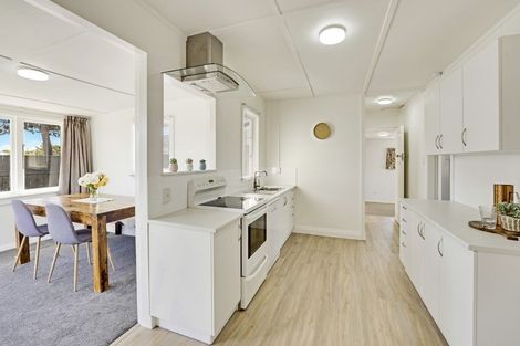 Photo of property in 16a Kirk Street, Otaki, 5512