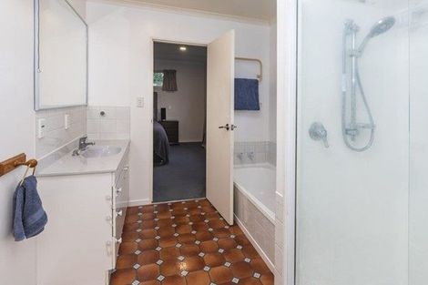 Photo of property in 58 Hewitts Road, Woodend, 7610