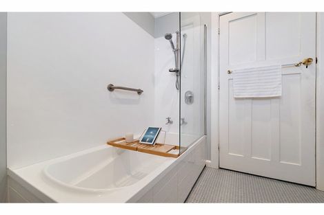 Photo of property in 1/95 Saint Martins Road, Saint Martins, Christchurch, 8022