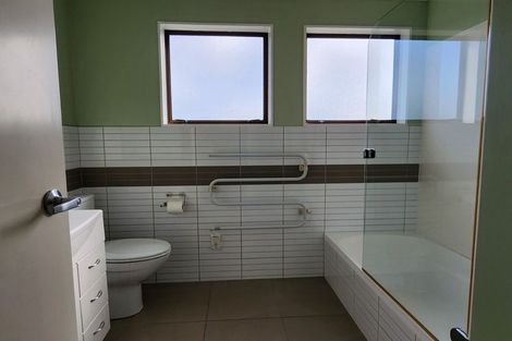 Photo of property in 58 Tweed Road, Papakowhai, Porirua, 5024