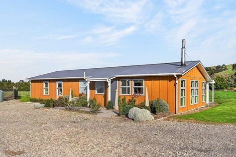 Photo of property in 440 Haringa Road, Carrington, Carterton, 5791