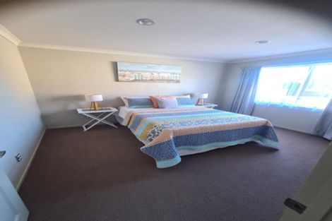 Photo of property in 100 Shakespeare Street, Leamington, Cambridge, 3432