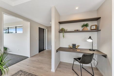 Photo of property in 8 Cam Mill Place, Rangiora, 7400