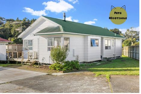 Photo of property in 51 Border Road, Henderson, Auckland, 0612