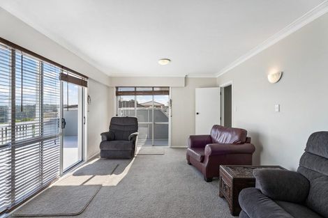 Photo of property in 7 Arcadia Crescent, Bayview, Auckland, 0629