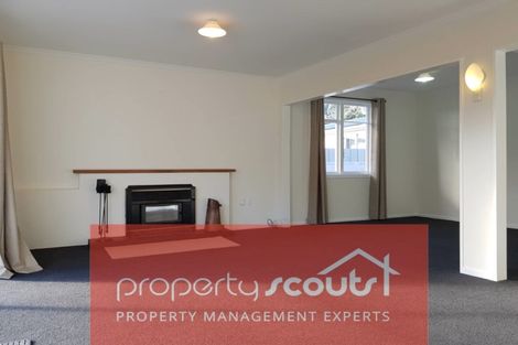 Photo of property in 35 Awanui Street, Merrilands, New Plymouth, 4312