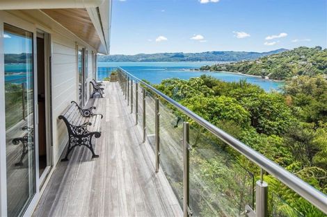 Photo of property in 59 Waitohu Road, York Bay, Lower Hutt, 5013
