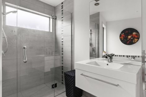 Photo of property in 19 Esk View Road, Eskdale, Napier, 4182