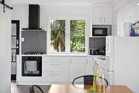 Photo of property in 184 Tuhikaramea Road, Dinsdale, Hamilton, 3204