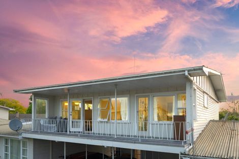 Photo of property in 5 Te Awe Awe Court, Hokowhitu, Palmerston North, 4410