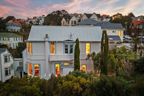 Photo of property in 57 Bolton Street, Kelburn, Wellington, 6012