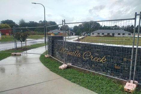 Photo of property in 21 Matuku Place, Paraparaumu Beach, Paraparaumu, 5032