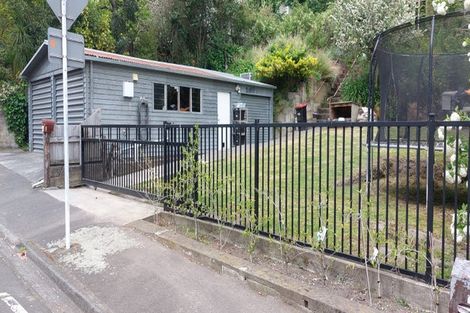 Photo of property in 25 Main Street, Hospital Hill, Napier, 4110