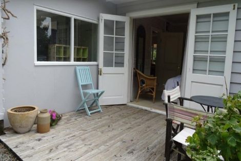 Photo of property in 27b Milton Terrace, Picton, 7220