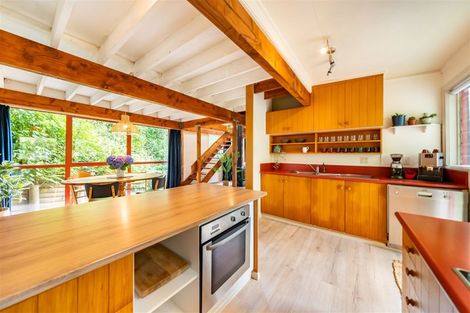 Photo of property in 63 Wyndham Road, Pinehaven, Upper Hutt, 5019