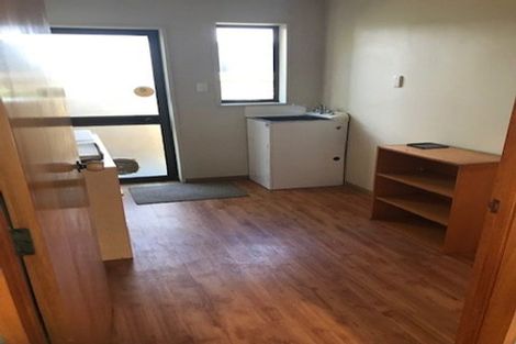 Photo of property in 1/54 Hills Road, Edgeware, Christchurch, 8013