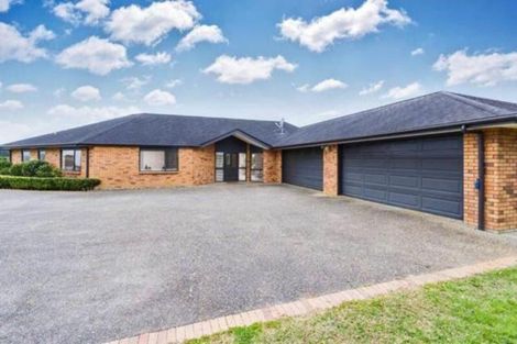 Photo of property in 65 Ashwood Avenue, Dairy Flat, Albany, 0792