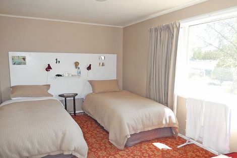 Photo of property in 2 Rees Street, Duntroon, Oamaru, 9494