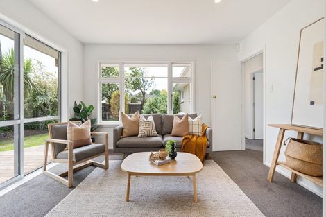 Photo of property in 1/24 Camelot Street, Ilam, Christchurch, 8041