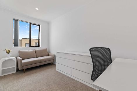 Photo of property in 14 Harlow Crescent, Glen Innes, Auckland, 1072