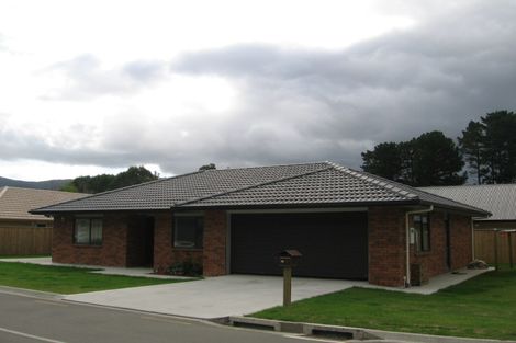 Photo of property in 36 Evergreen Crescent, Trentham, Upper Hutt, 5018